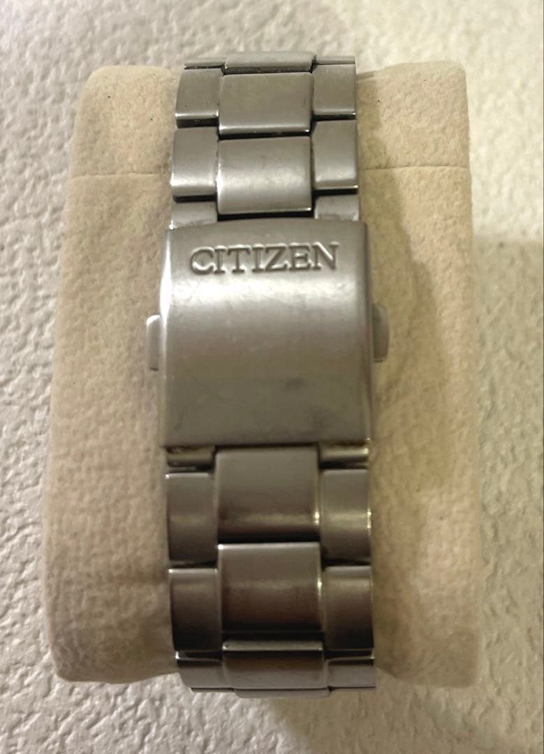 Citizen B612-S068576 Solar Men's Watch — Japanese