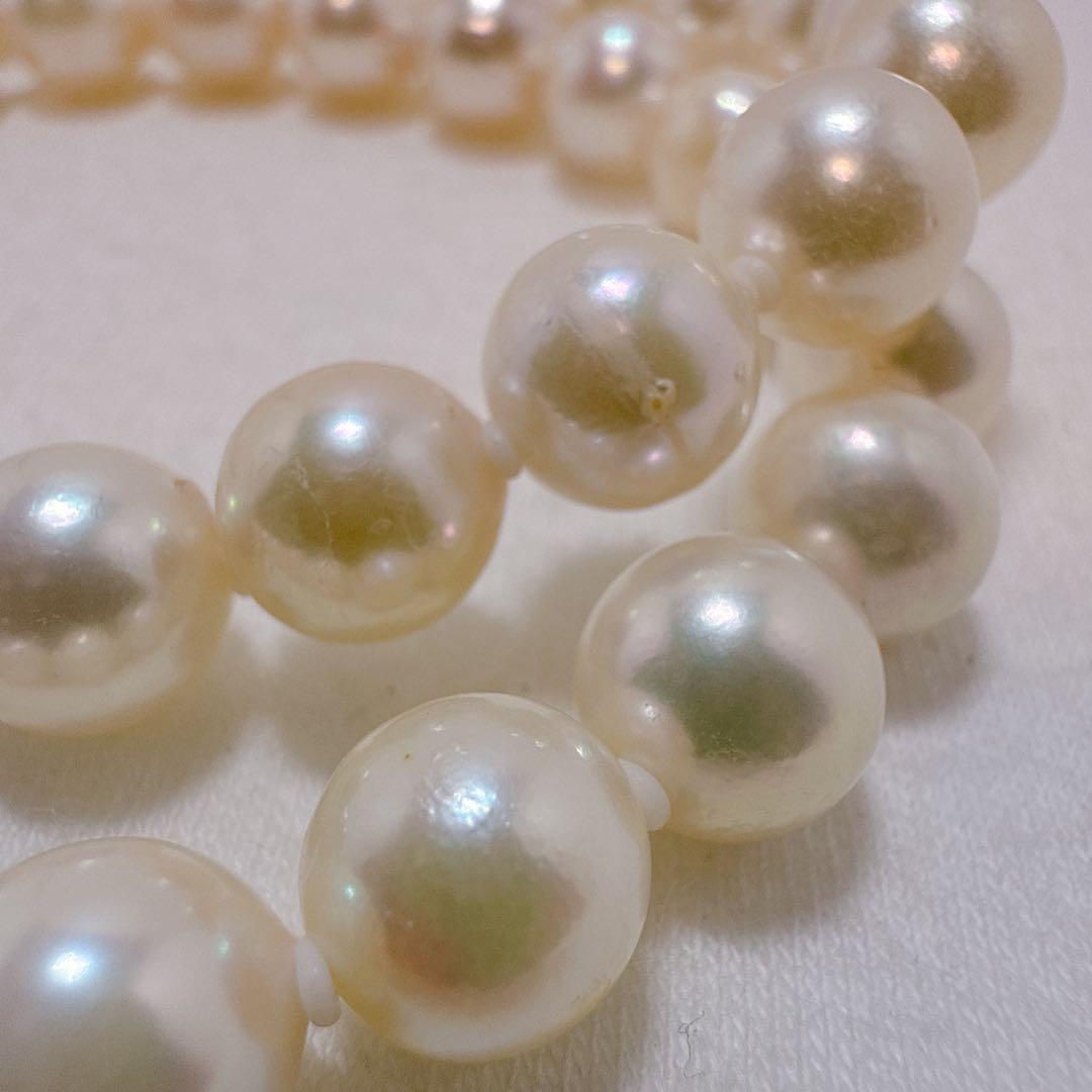 Akoya pearl necklace featuring 8.2mm round real pearls on a 43cm silver chain with silver findings