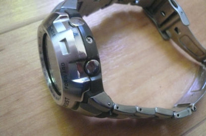 CASIO G-700D Analog Men's Watch — Japanese