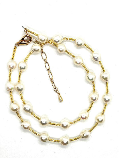 Akoya pearl white pearl station necklace featuring 6-6.5mm pearls and K18 gold leaf parts on a 41-46cm chain