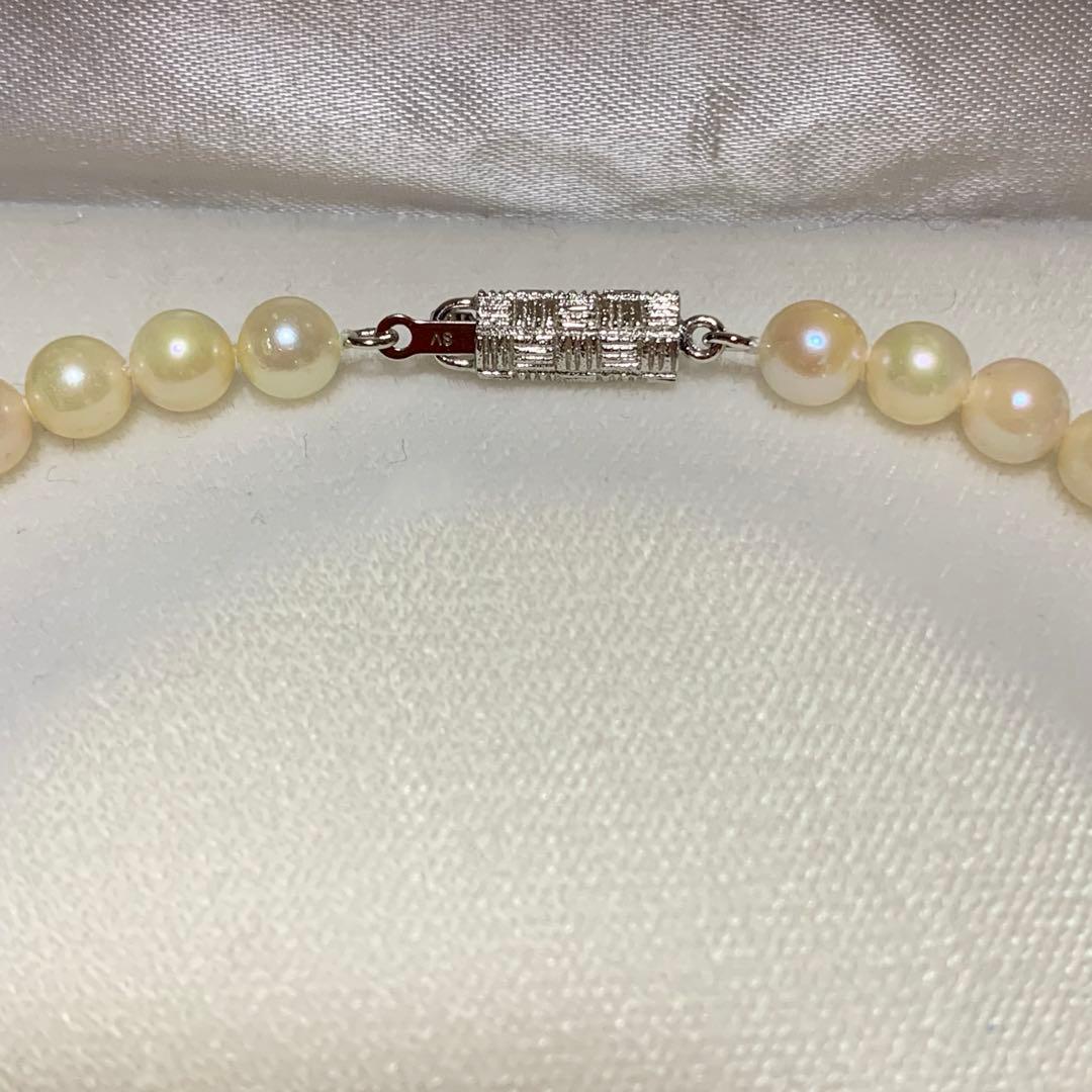Akoya pearl necklace in SV silver with 42 cm length and round white pearls sized 6.0 to 6.5 mm