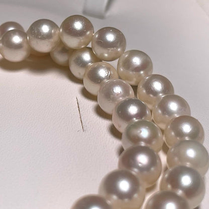 Aqua Pearl Teri-Wrapped Akoya Pearl Necklace with round white pearls 7.0-7.4mm and silver clasp, 41.3 cm long