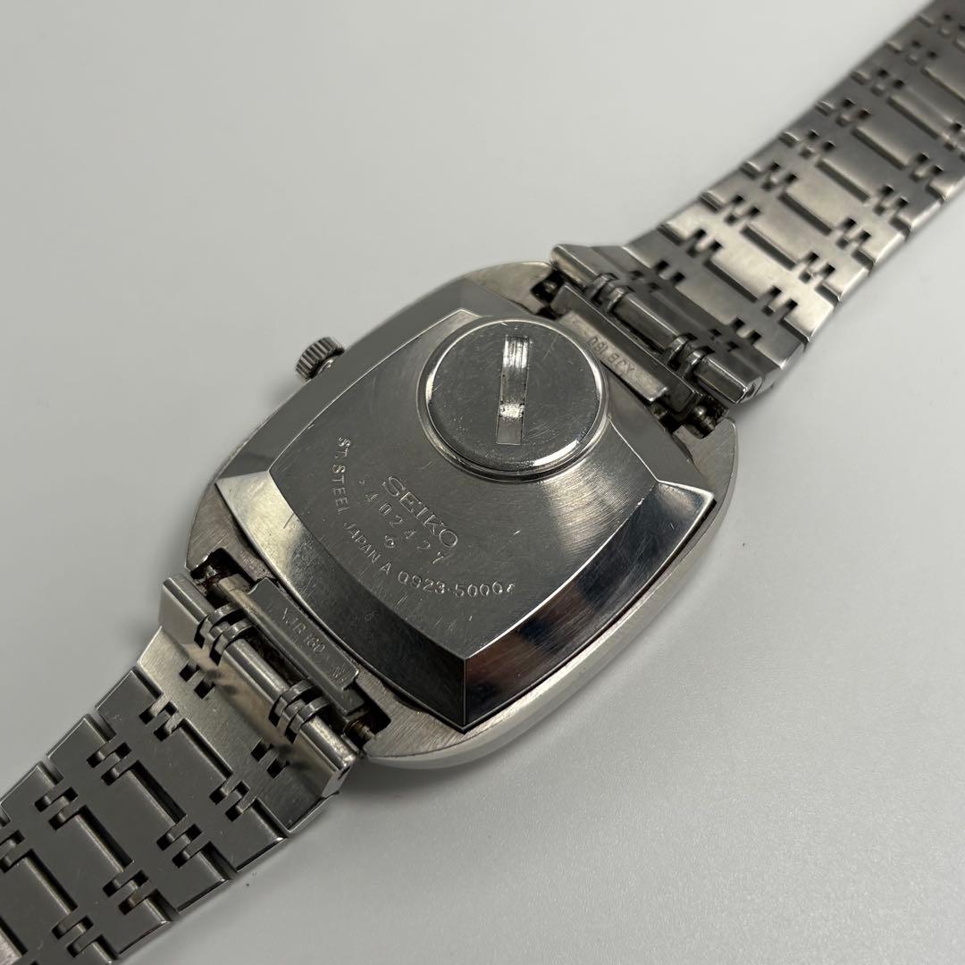 SEIKO 74年製ツインクォーツ 純正ブレス付 Quartz Men's Watch — Japanese