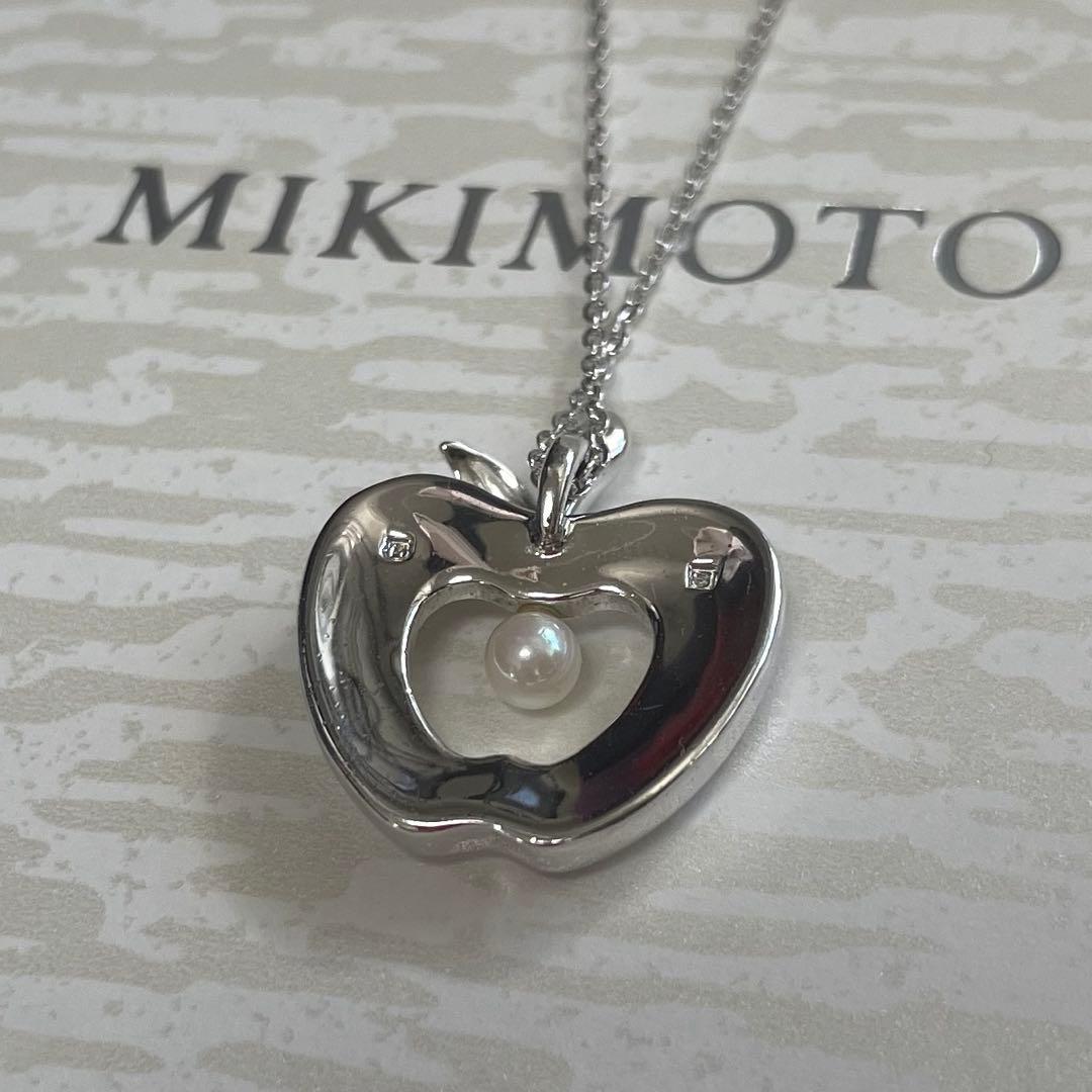 Mikimoto silver apple-shaped pendant with 4mm Akoya baby pearl on a 40cm chain