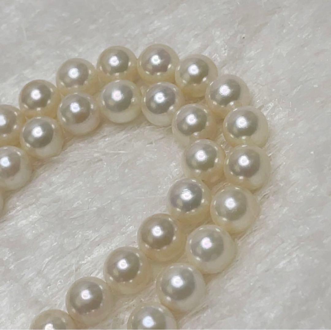 Akoya pearl necklace featuring round 7.5 to 7.8mm pearls on a 42.5 cm strand