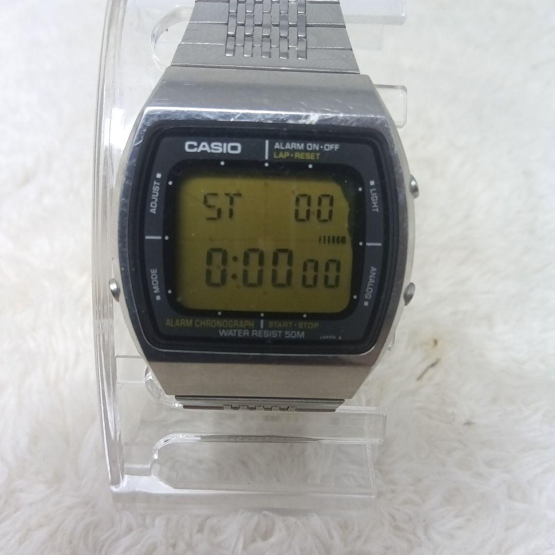 CASIO VINTAGE 1980's CASIO AA-91W Digital Men's Watch — Japanese