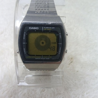 CASIO VINTAGE 1980's CASIO AA-91W Digital Men's Watch — Japanese
