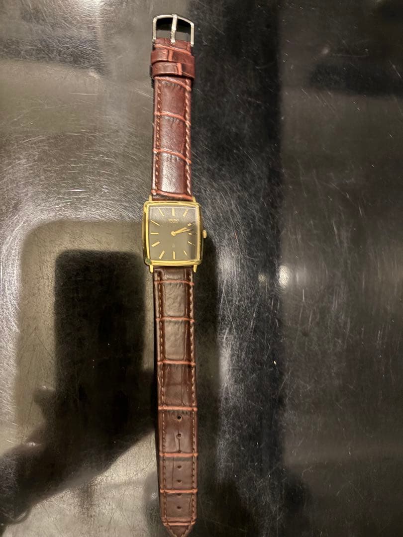 SEIKO V161-0AJ0 Quartz Men's Watch — Japanese