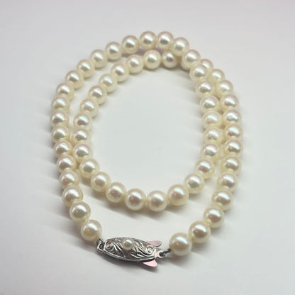 Tasaki SV Necklace featuring 6.0-6.5mm pearls with a total length of about 36cm