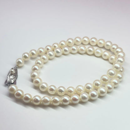 Tasaki SV Necklace featuring 6.0-6.5mm pearls with a total length of about 36cm