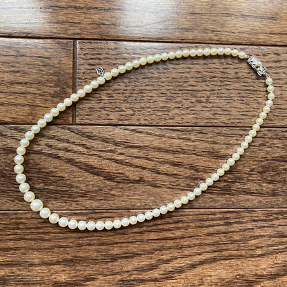 Kimono Sale Micro Motomoto Gradient pearl necklace with 79 white pearls on silver 925 chain, 45 cm length