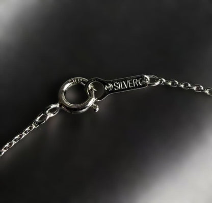 Tasaki freshwater pearl necklace featuring 7-7.5cm pearls on a silver small link chain approximately 40cm long
