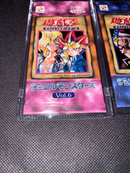 Yu-Gi-Oh Yu-Gi-Oh! Early Vol.6 / Vol.7 Unopened Set Mai Kujaku Keith Pack — Japanese