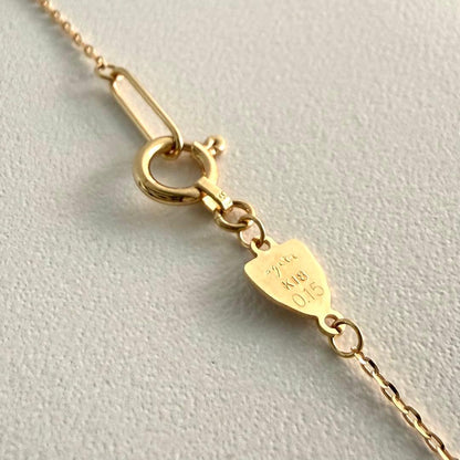 Agete necklace with three 0.15ct diamonds set in K18 gold on a 40cm chain