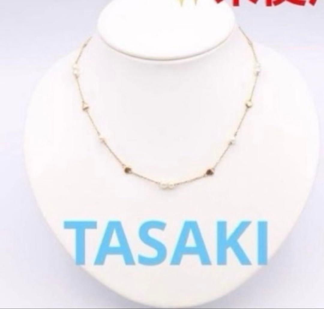 K18YG Heart Motif Pearl Necklace made of 18K gold with a heart design and a single pearl pendant