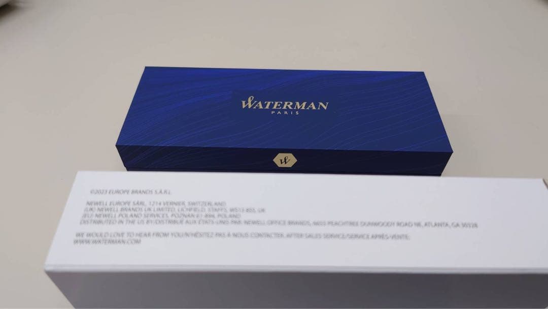 WATERMAN Expert Essential Metallic ballpoint pen made of metal, new condition, shown with guarantee document