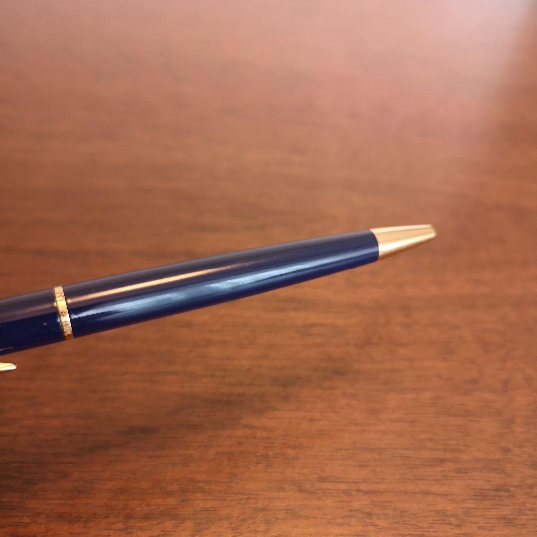 Waterman Metropolitan Ballpoint Pen in navy with minor surface scratches