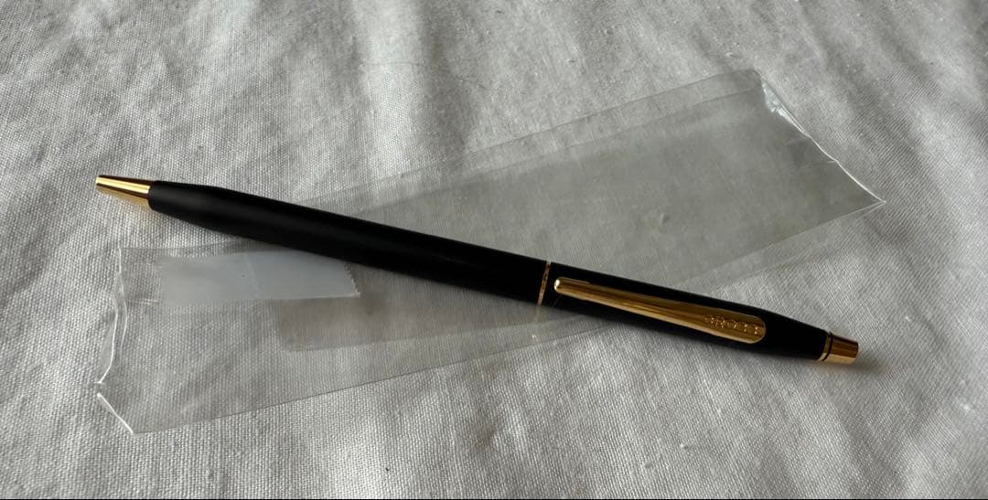 CROSS Classic Centennial black ballpoint pen with sleek design, no box, model クロス