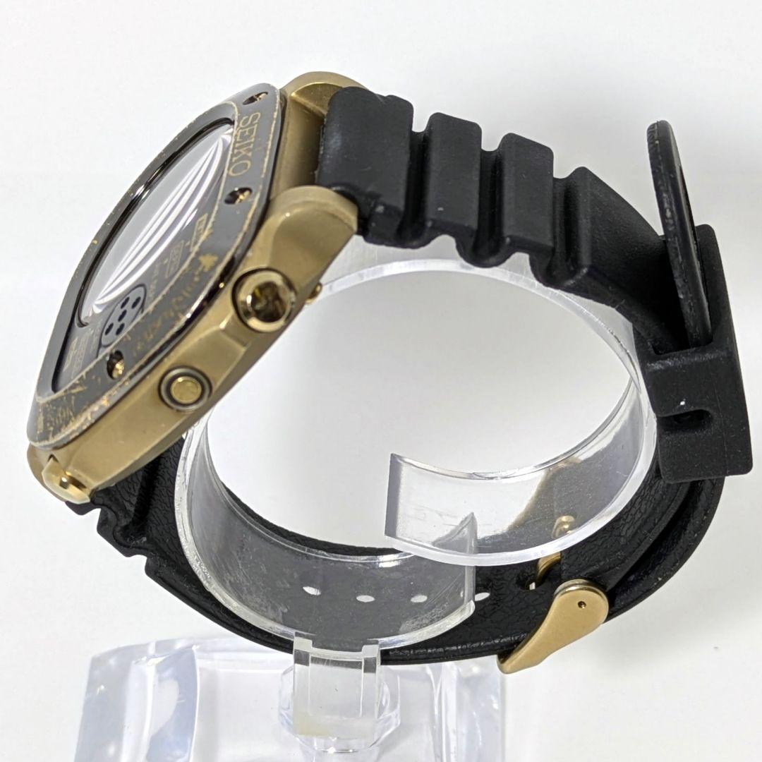 SEIKO SCUBAMASTER M725-5A00 Digital Men's Watch — Japanese