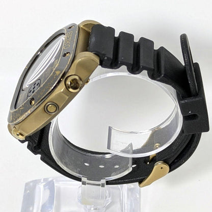 SEIKO SCUBAMASTER M725-5A00 Digital Men's Watch — Japanese