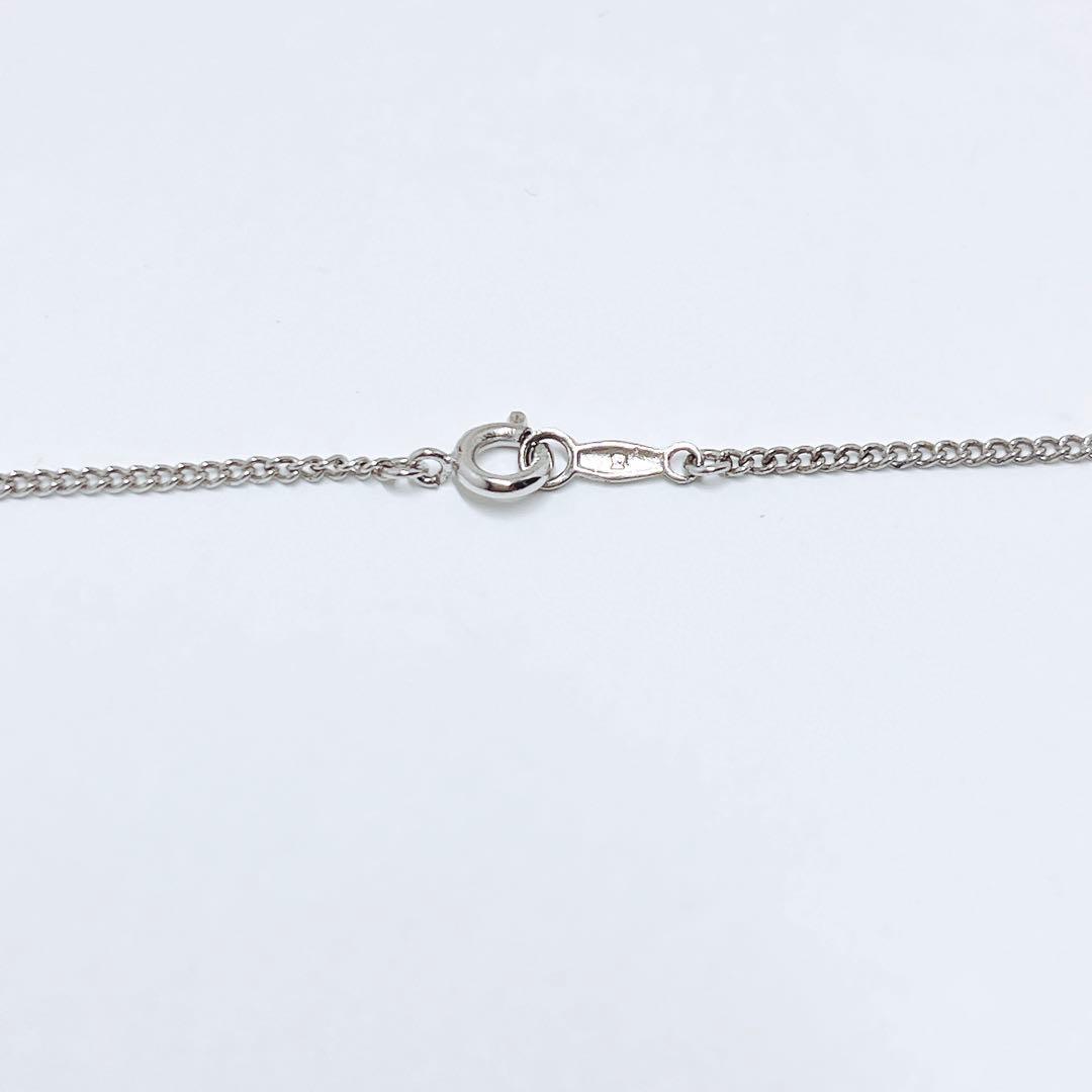 Mikimoto pearl necklace pendant with silver chain and round pearls measuring 2.9-5.8mm