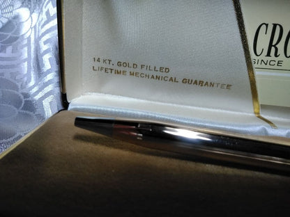 CROSS Classic Century ballpoint pen made of 14K PVD metal, model 1980, shown in gold finish