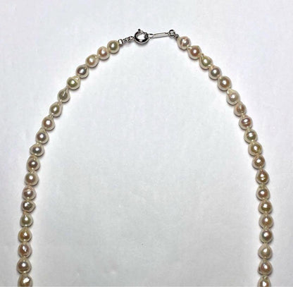 Akoya Pearl Necklace SH169 with 5.0-5.5mm pearls on a 42 cm length strand