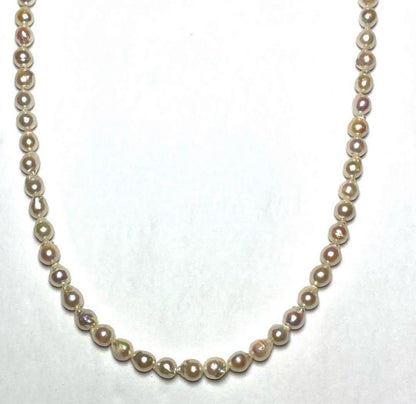 Akoya Pearl Necklace SH169 with 5.0-5.5mm pearls on a 42 cm length strand