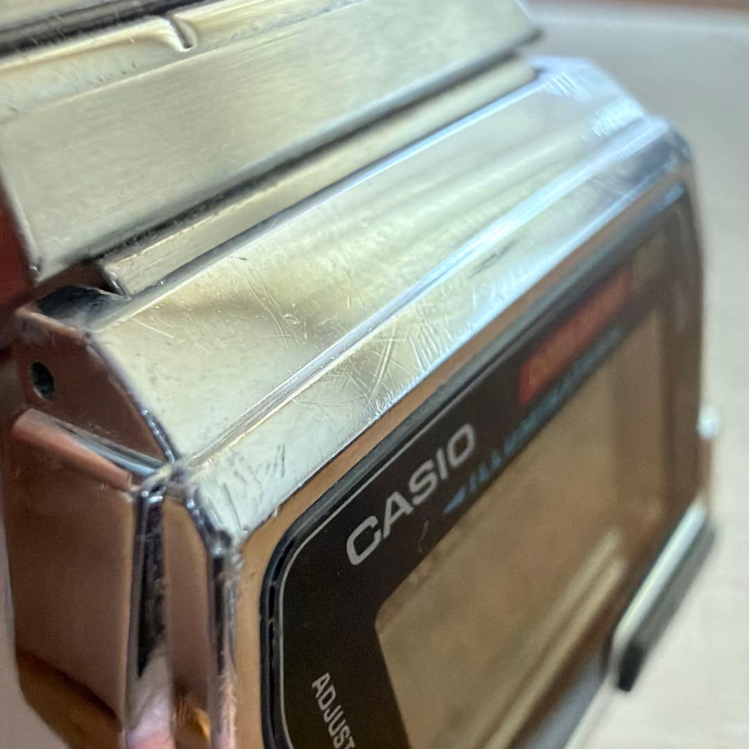 CASIO DBC-810 Digital Men's Watch — Japanese