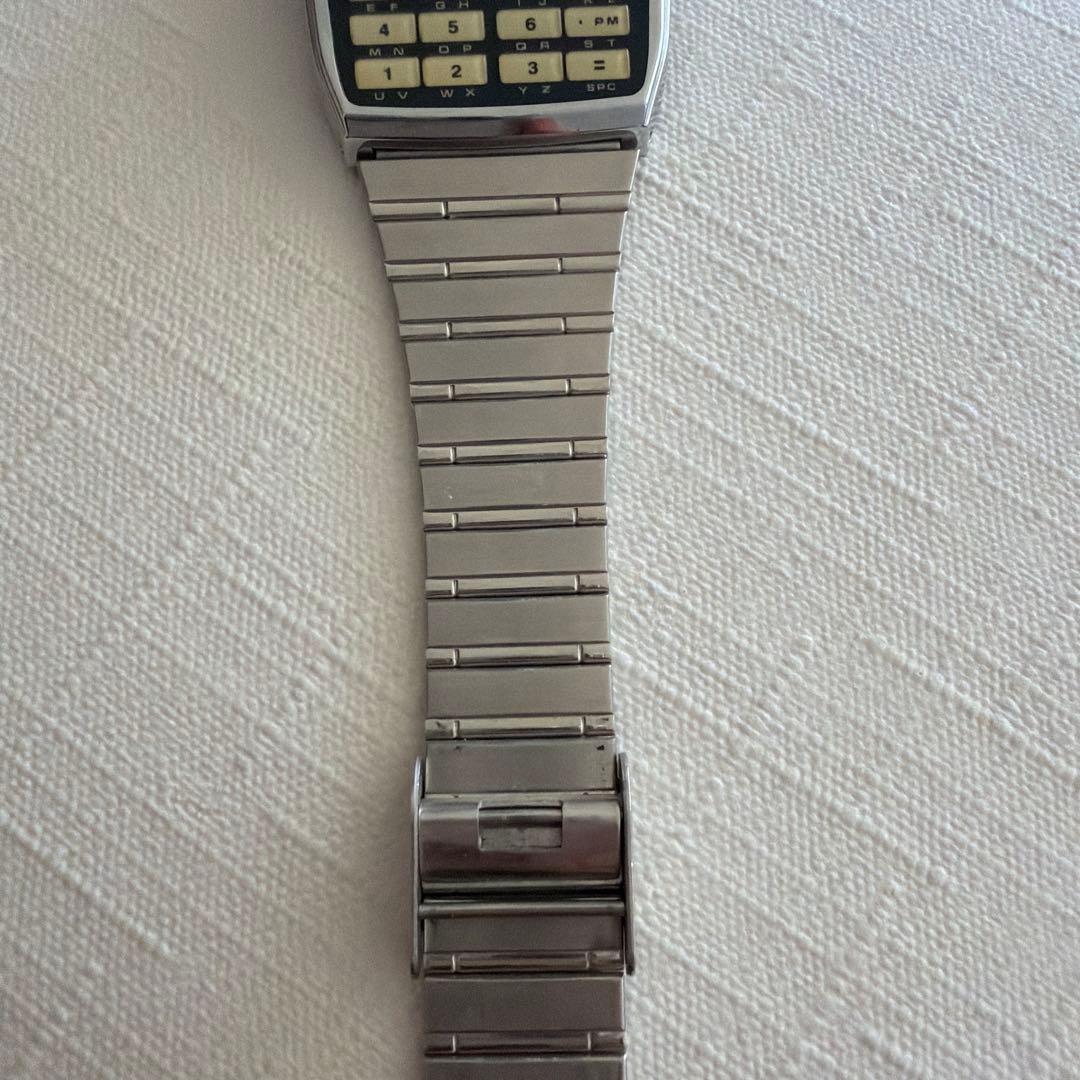 CASIO DBC-810 Digital Men's Watch — Japanese