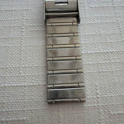 CASIO DBC-810 Digital Men's Watch — Japanese