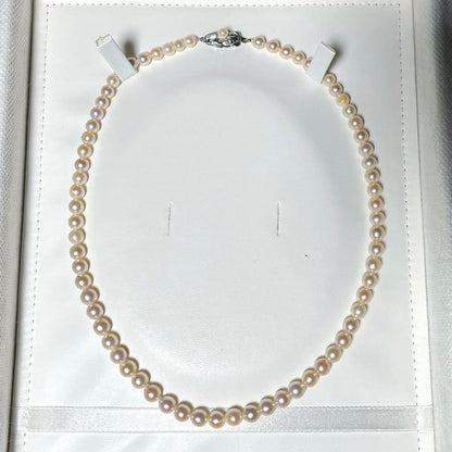 Korunkansousai Akoya pearl necklace 4.8-6.0mm semi-round white pearls on 40cm silver chain