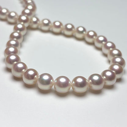 Aurora Rosé Akoya Pearl Necklace with 8.0mm large white pearls and silver clasp, 42cm length