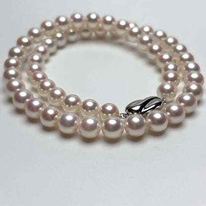 Aurora Rosé Akoya Pearl Necklace with 8.0mm large white pearls and silver clasp, 42cm length