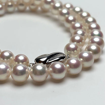 Aurora Rosé Akoya Pearl Necklace with 8.0mm large white pearls and silver clasp, 42cm length