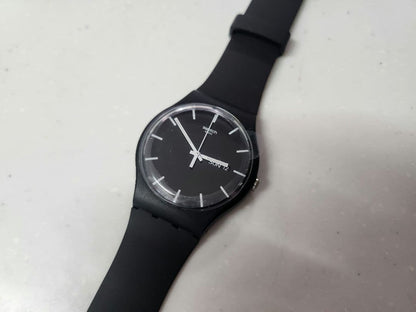 swatch SO29B704 Quartz Men's — Japanese