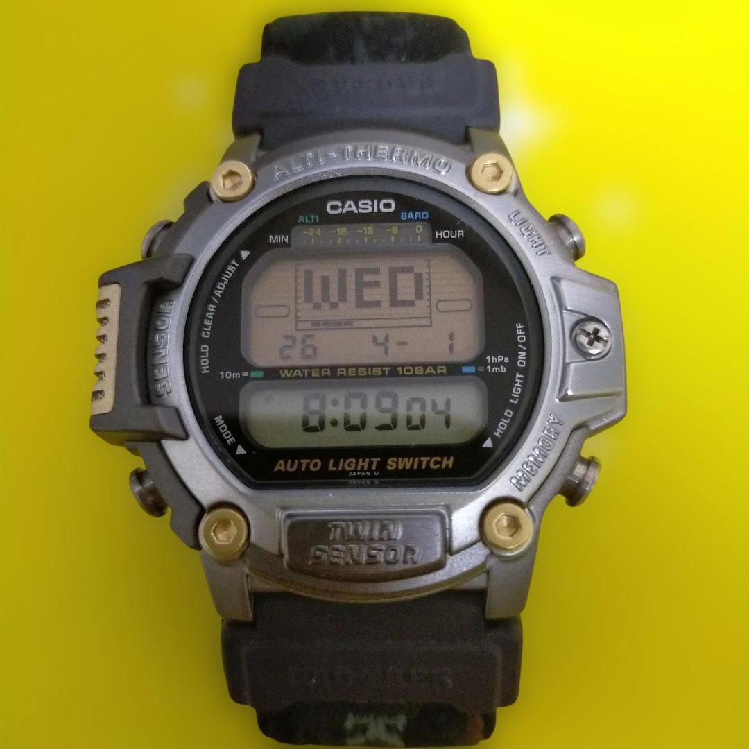 CASIO PROTREK Quartz Men's Watch — Japanese