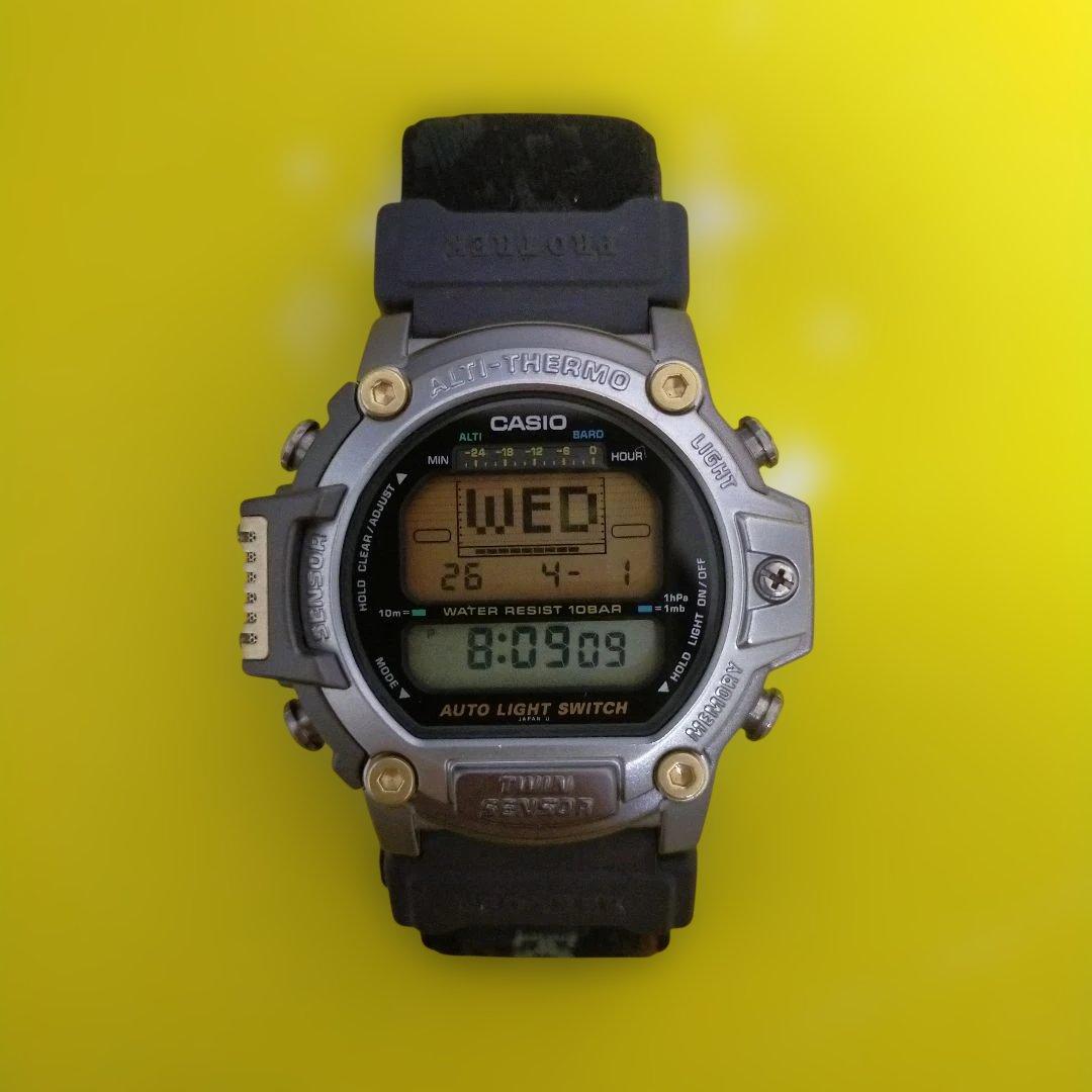 CASIO PROTREK Quartz Men's Watch — Japanese