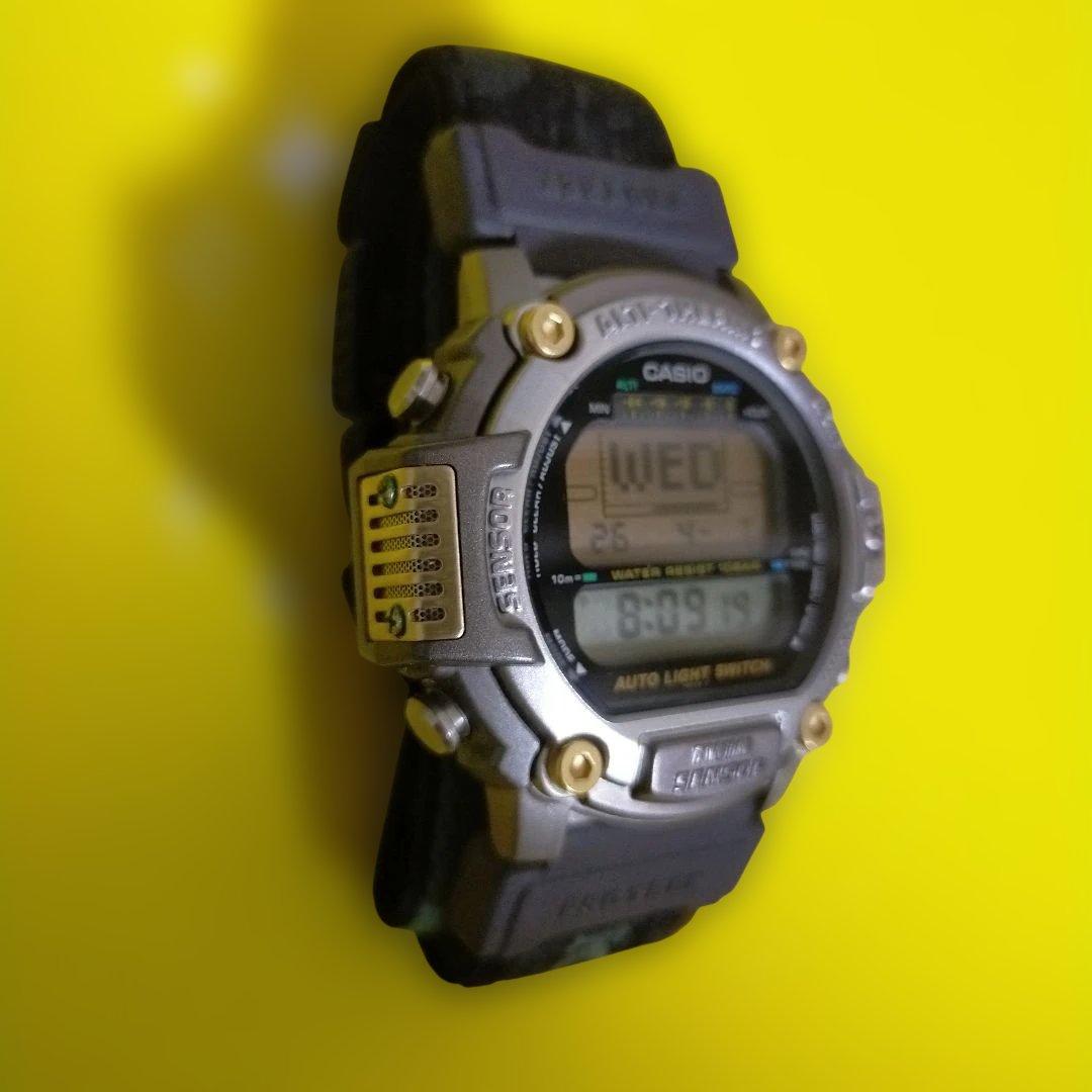 CASIO PROTREK Quartz Men's Watch — Japanese