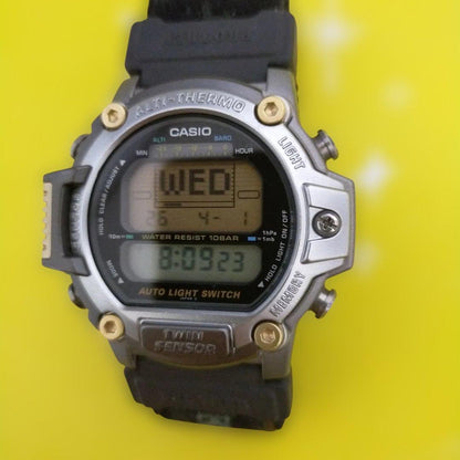 CASIO PROTREK Quartz Men's Watch — Japanese