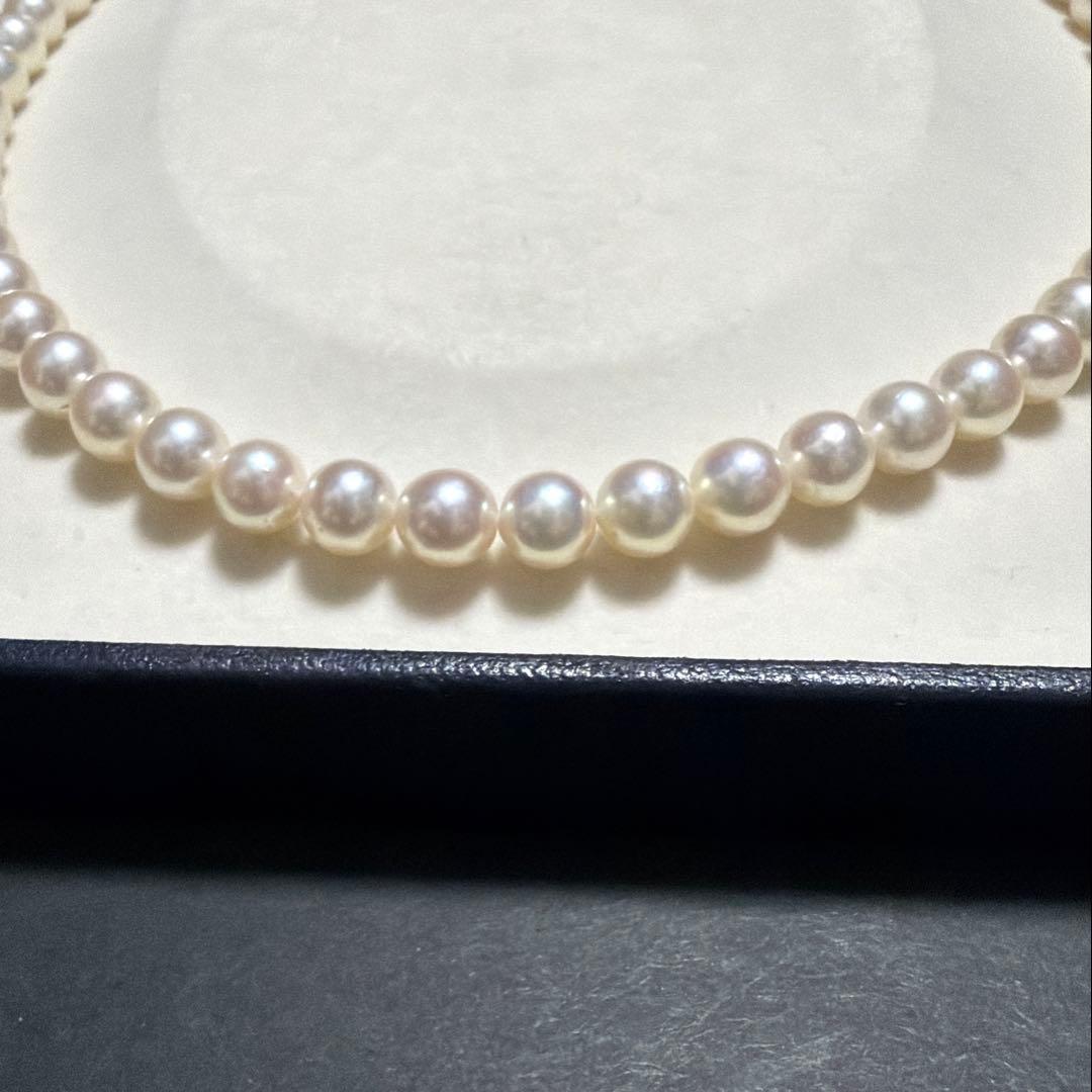 Tasaki Akoya pearl necklace featuring 7.5mm genuine pearls on a 42cm silver chain with high luster