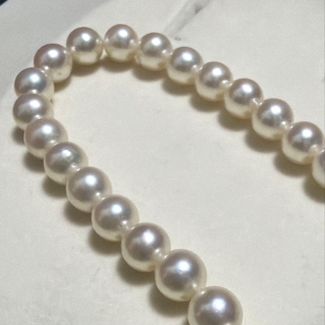 Tasaki Akoya pearl necklace featuring 7.5mm genuine pearls on a 42cm silver chain with high luster