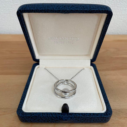 Mikimoto Pearl Circle Necklace featuring silver rhodium plated chain and 7.25mm Akoya pearls, 45cm long