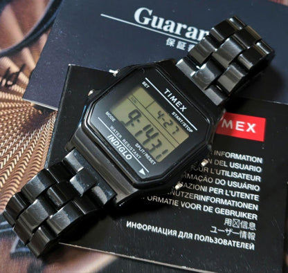 TIMEX T19849 Quartz Men's Watch — Japanese