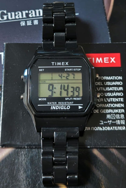 TIMEX T19849 Quartz Men's Watch — Japanese