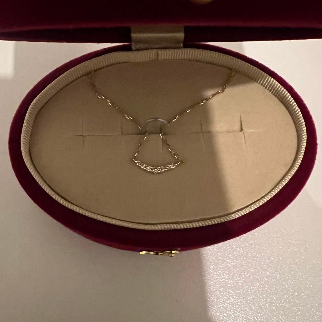 Agete Necklace with 19.5 cm length featuring a 1 cm stone and 1.3 cm decorative pendant