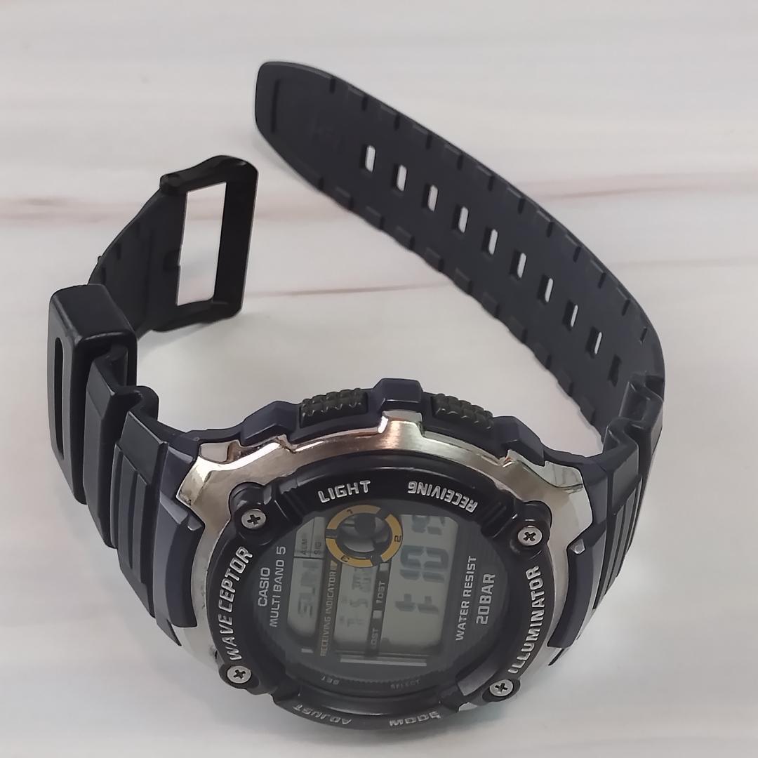 CASIO Wavecepter Digital Quartz Men's Watch — Japanese