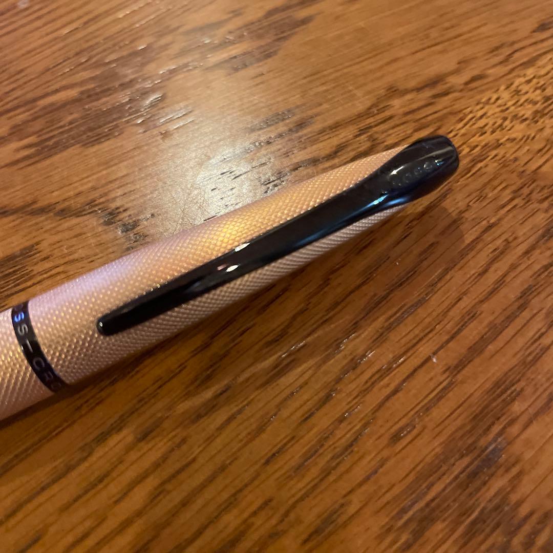 Cross No. 21 ballpoint pen with oil-based ink in single color, unused condition with slight scratches