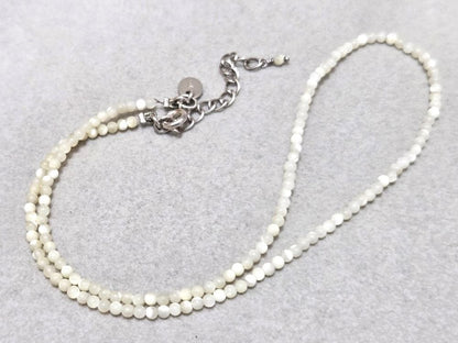 Agete Pearl Silver Necklace 42733 with 41cm length, featuring pearls on a silver chain, shown against white background