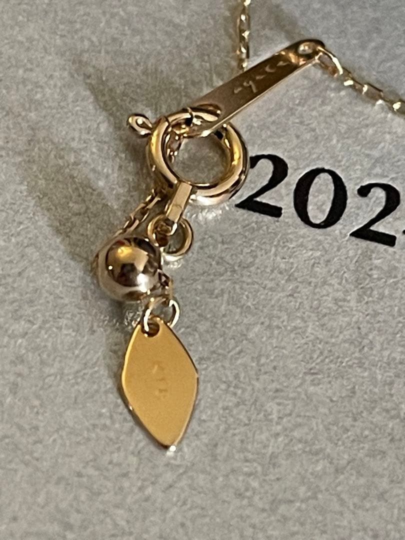 Agete K18 gold necklace with 0.2 carat diamond pendant on a 40 cm chain